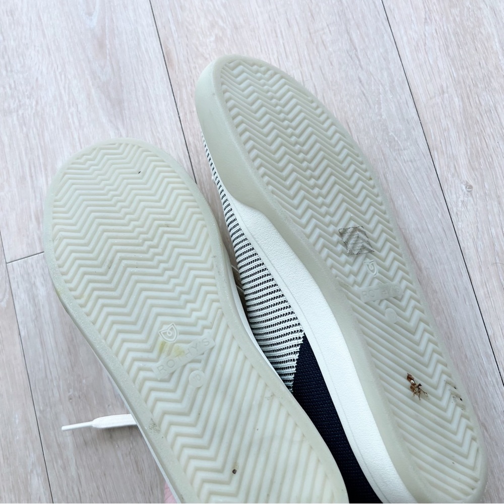 Rothy’s Lace Up Sneaker - Picture 5 of 6